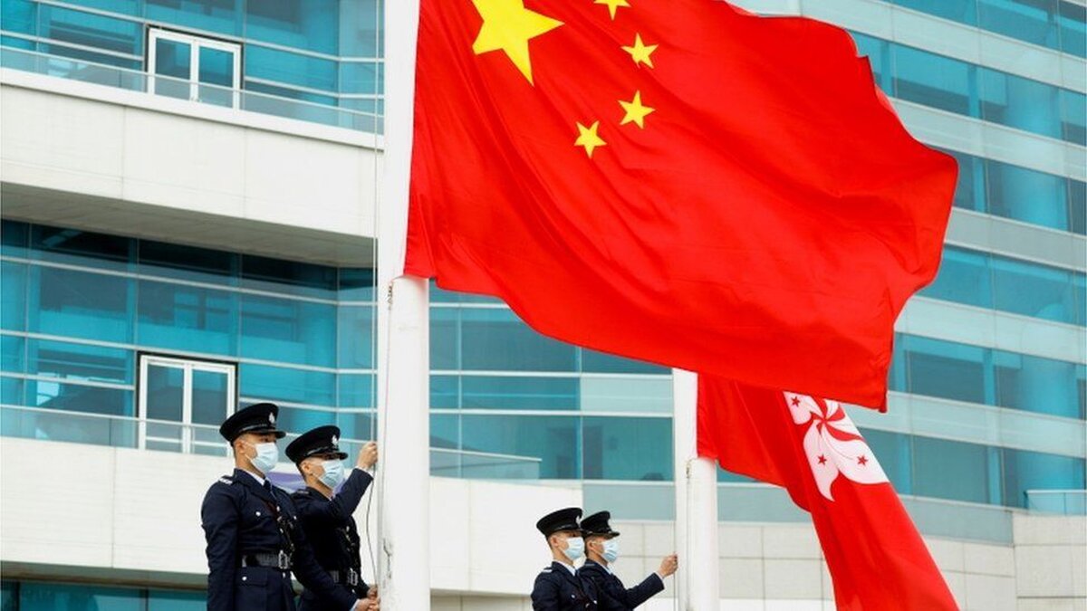 Băncile se înmulțesc în Hong Kong, în timp ce afacerile din China umbresc politica