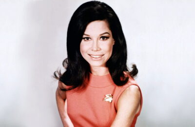 Actrița americană Mary Tyler Moore a murit la vârsta de 80 de ani