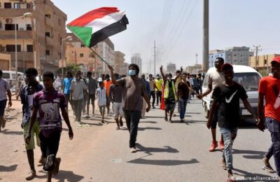 Sudanul anunță că a dejucat o tentativă de lovitură de stat militară: „I-am arestat și îi interogăm pe complotiști”