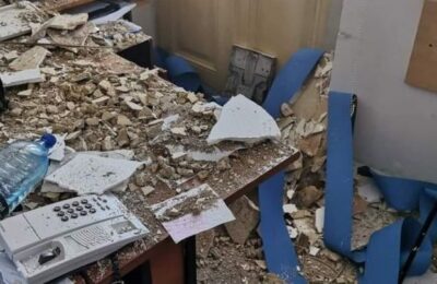 Tavan prăbușit într-o secție de poliție din Capitală.