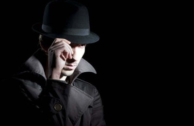 Crezi ca te inseala? Actioneaza ca un spion!