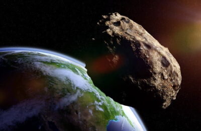 Un asteroid mai mare decât Monumentul Washington va depăşi Pământul
