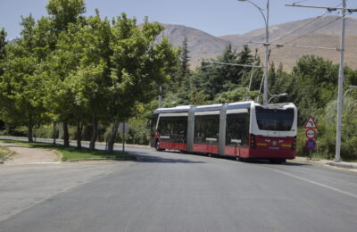 PRIMĂRIA MUNICIPIULUI BUCUREȘTI RISCĂ SĂ PIARDĂ FINANȚAREA ÎN VALOARE DE 200.000.000 EURO. CONCERNUL TURCO-GERMAN BOZANKAYA- SILEO CONTESTĂ REZILIEREA CONTRACTULUI PENTRU PRODUCȚIA A 100 DE TROLEIBUZE ELECTRICE