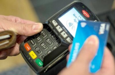 Consumatorii sistemului „cumpără acum, plătește mai târziu” întâmpină probleme în Arabia Saudită și Emiratele Arabe