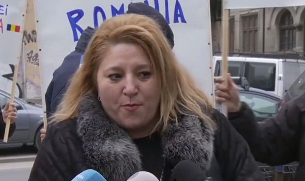Diana Șoșoacă, audiată în dosarul scandalului cu jurnaliștii italieni