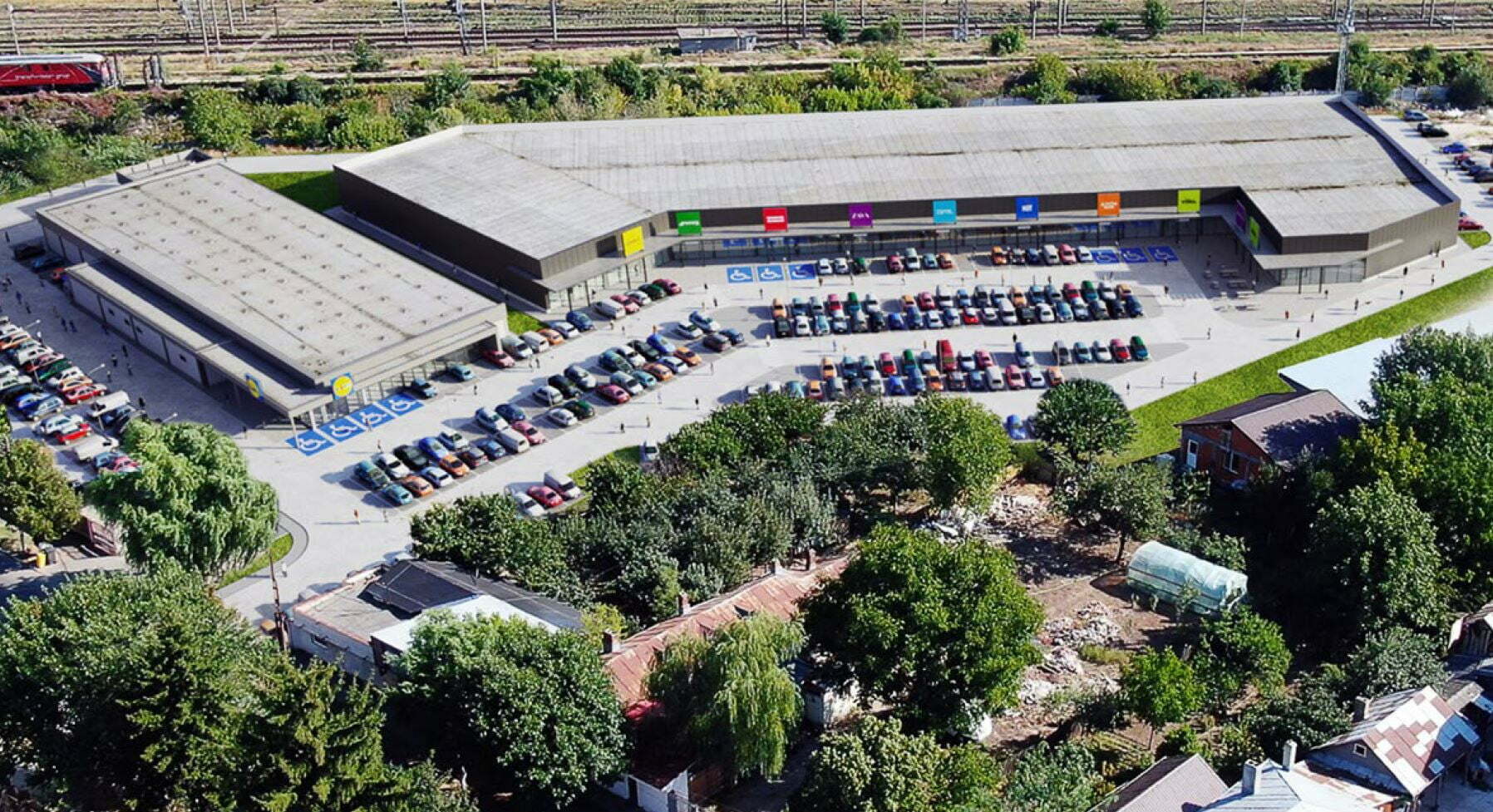 Cushman & Wakefield Echinox preia administrarea parcurilor de retail Funshop Park dezvoltate de Scallier