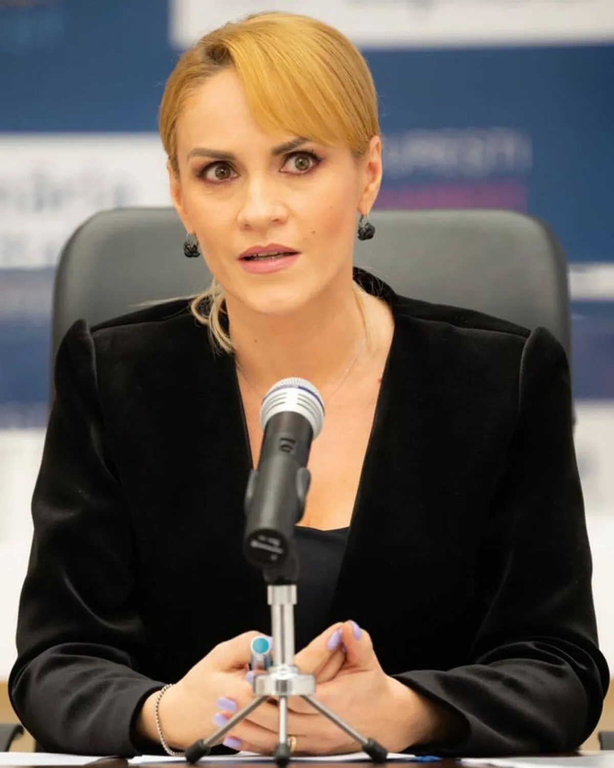 Gabriela firea