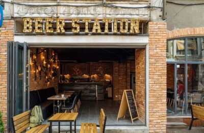 Top 4 motive pentru care ar trebui să alegi berea artizanală