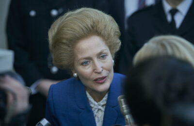 Gillian Anderson îi mulțumește fostului ei iubit, Peter Morgan, pentru crearea rolului care a câștigat Premiul SAG 2021