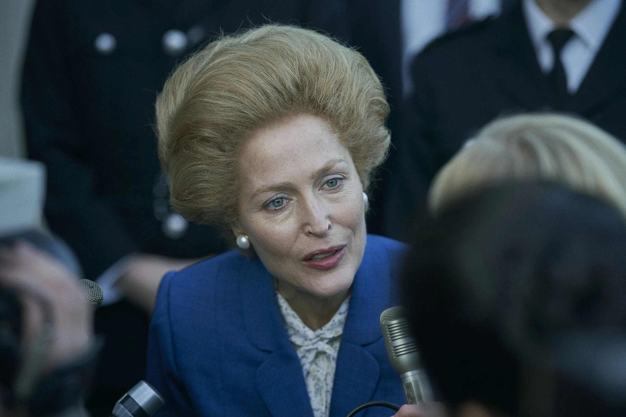 Gillian Anderson îi mulțumește fostului ei iubit, Peter Morgan, pentru crearea rolului care a câștigat Premiul SAG 2021
