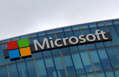 Microsoft spune că grupul din spatele hack-ului SolarWinds vizează acum agenții guvernamentale și ONG-uri
