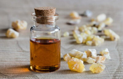 Parfumați-vă casa cu uleiuri esențiale naturale și de calitate