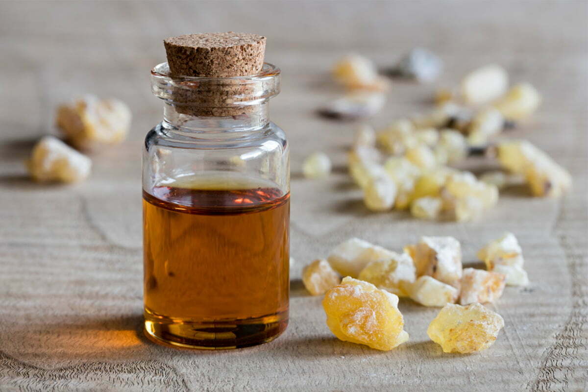 Parfumați-vă casa cu uleiuri esențiale naturale și de calitate