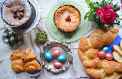 Peste 80% dintre români își vor petrece Paștele acasă.