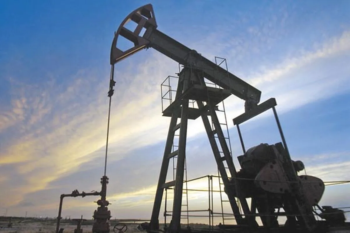 Petrolul începe să aibă prețuri solide, urmărind o redresare economică