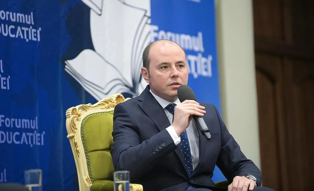 Alexandru Muraru a spus că AUR trebuie scos în afara legii.