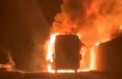 autocar Autocarul care a ars ca o torță în Bulgaria. Dintre cei 46 de morți, 11 erau din aceeași familie
