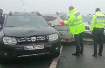 Carambol cu 21 de mașini în județul Mureș.