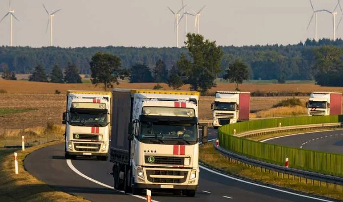 Transportatorii avertizează: cadourile de Crăciun vor veni de abia la Paște
