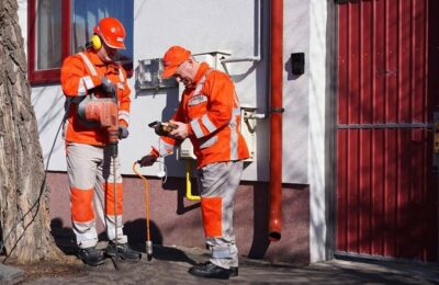 Delgaz Grid investeşte 20 de milioane de lei pentru modernizarea reţelei electrice în 8 localităţi din Suceava