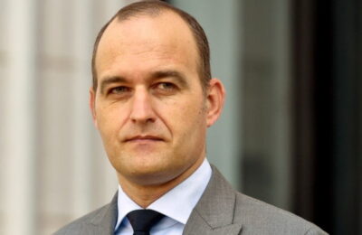 Guvernul trebuie să corecteze OUG de implementare a PNRR pe care a adoptat-o vineri