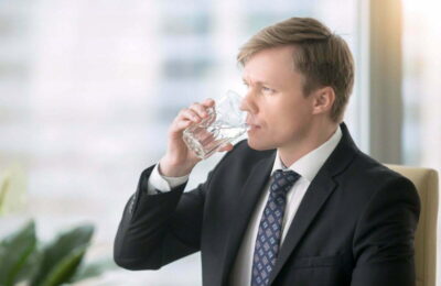 Iata cum se produce igienizarea unui dozator de apa! Pasii descrisi de specialisti