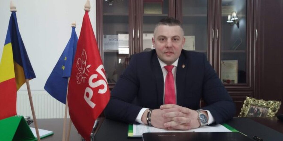 Suntem martorii unui proces sistematic de destabilizare şi demolare a sistemului de învăţământ vasluian