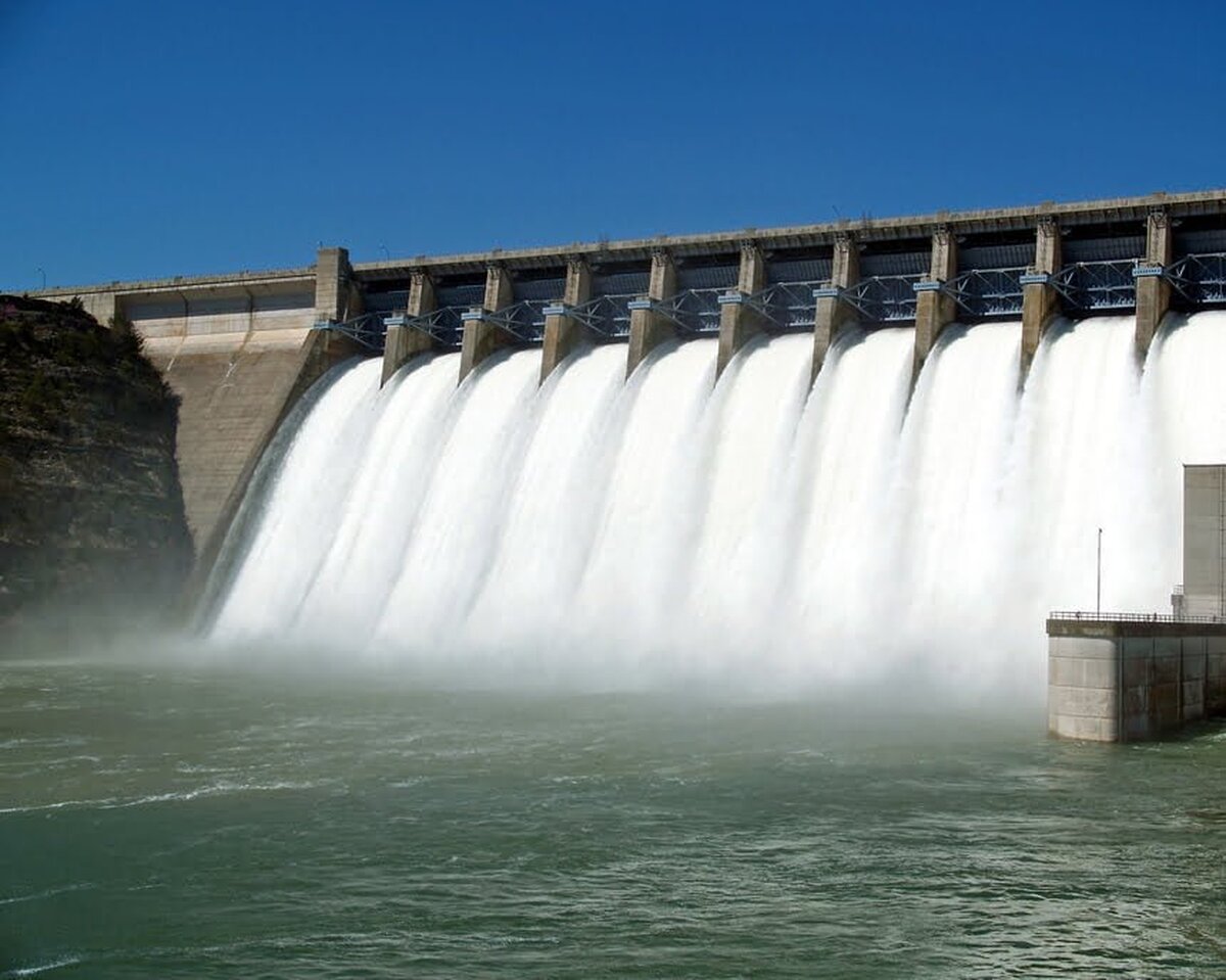 Consiliul Concurenţei a autorizat preluarea Crucea Wind Farm şi Steag Energie Romania de către Hidroelectrica