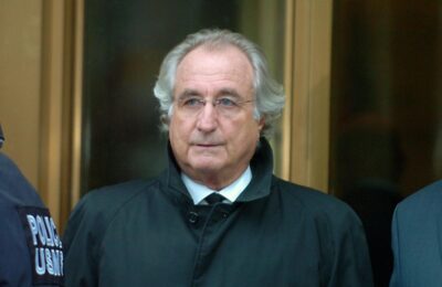 Finanțatorul condamnat Bernie Madoff a murit în închsioare