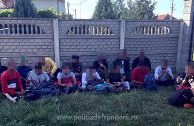 Un bărbat din Timiș găzduia 24 de indieni care așteptau să treacă granița ilegal