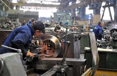 Producția industrială a crescut cu 12,7% în primele opt luni ale anului
