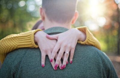 Reguli de aur pentru alegerea inelului de logodnă