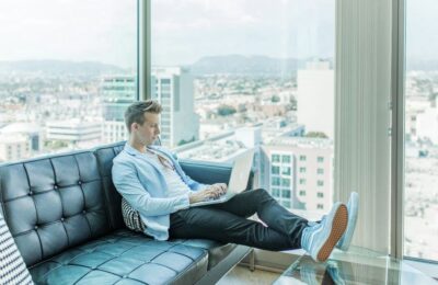 11 gadgeturi care-ți transformă apartamentul în SmartHome