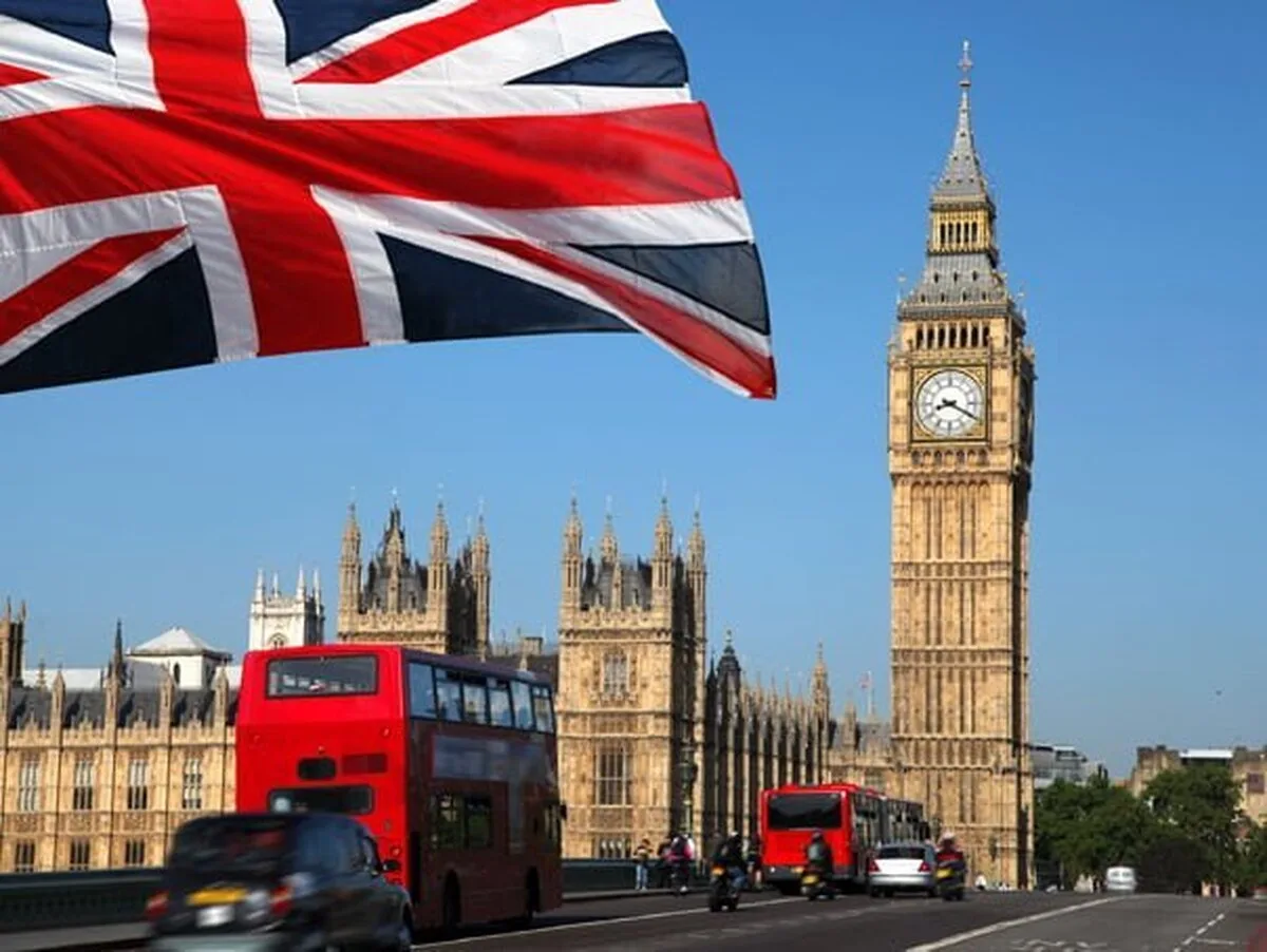 Un parlamentar britanic din Partidul Conservator a fost arestat pentru o acuzație de viol