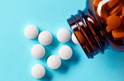 Un medicament antidepresiv ieftin și disponibil poate preveni formele grave de COVID