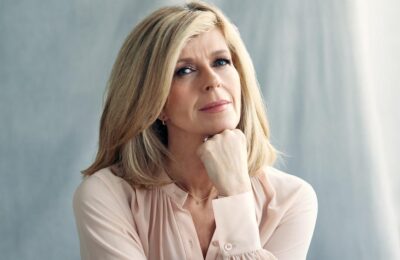 Soțul lui Kate Garraway se întoarce acasă după o luptă de un an cu Covid-19