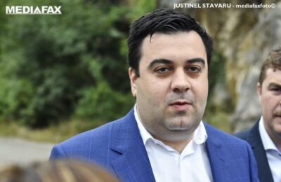 Au trecut 7 ani de când proiectul ‘România educată’ lâncezeşte(Răzvan Cuc)