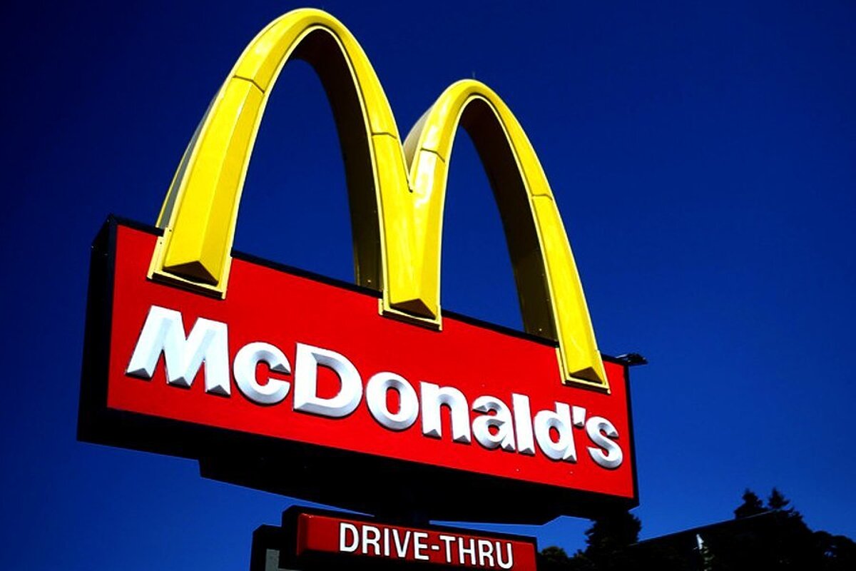 McDonald’s este dat în judecată pentru 10 miliarde de dolari pentru presupusa discriminare împotriva mass-mediei deținute de negri