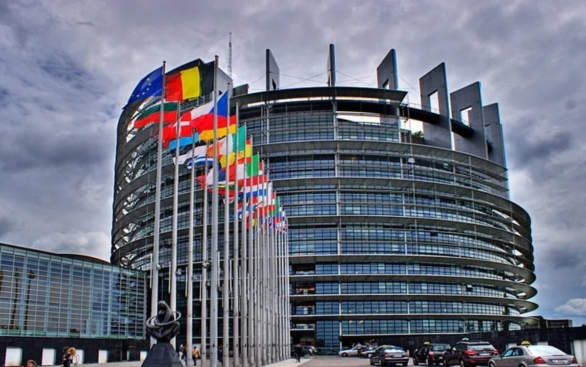 Parlamentul European a aprobat Mecanismul de redresare şi rezilienţă