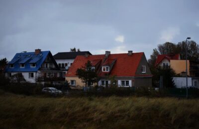 Cum alegi modelul de acoperiş potrivit casei tale