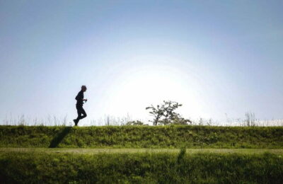 Jogging în parc: 3 lucruri de care să ții cont