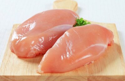 Tyson Foods a renunțat la un tip de cocoș care nu dădea randament în afacerea sa cu pui
