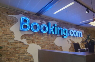 Platforma de rezervări Booking.com, amendată în Rusia cu 175 milioane de dolari