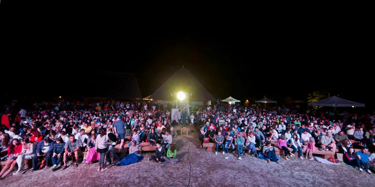 Campanie de vaccinare anti-COVID în timpul Festivalului de Film „Anonimul”