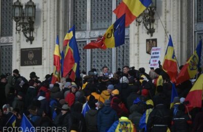 Protestele se țin lanț în România: „Guvernanții trebuie să plătească”