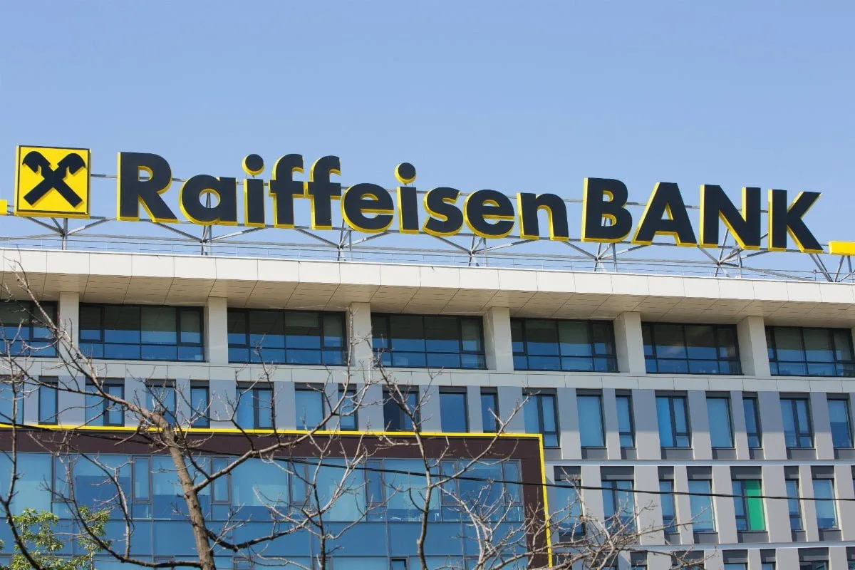 Raiffeisen Bank şi RWA Raiffeisen Agro România susţin extinderea şi finanţarea sistemelor de irigaţii şi agricultura ecologică