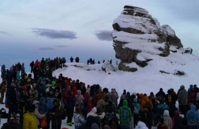 Mii de turiști s-au înghesuit la Sfinx, să vadă dacă apare piramida energetică.