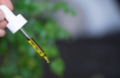 Cum te poti bucura de cele mai importante beneficii ale uleiului de canabis?