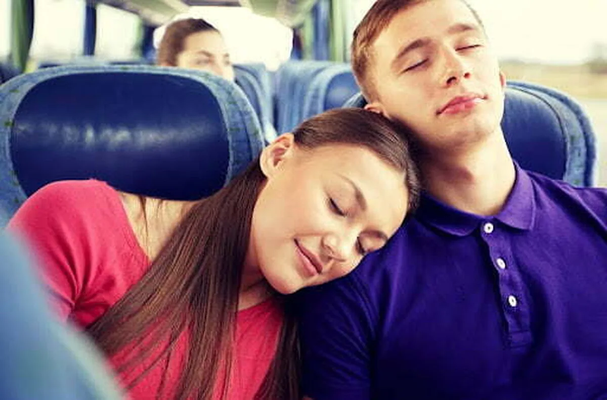1 din 5 adolescenți prezintă un somn deficitar din cauza rețelelor de socializare