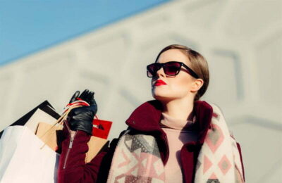 Iata cum obtii independenta financiara lucrand intr-un studio de videochat din Bucuresti